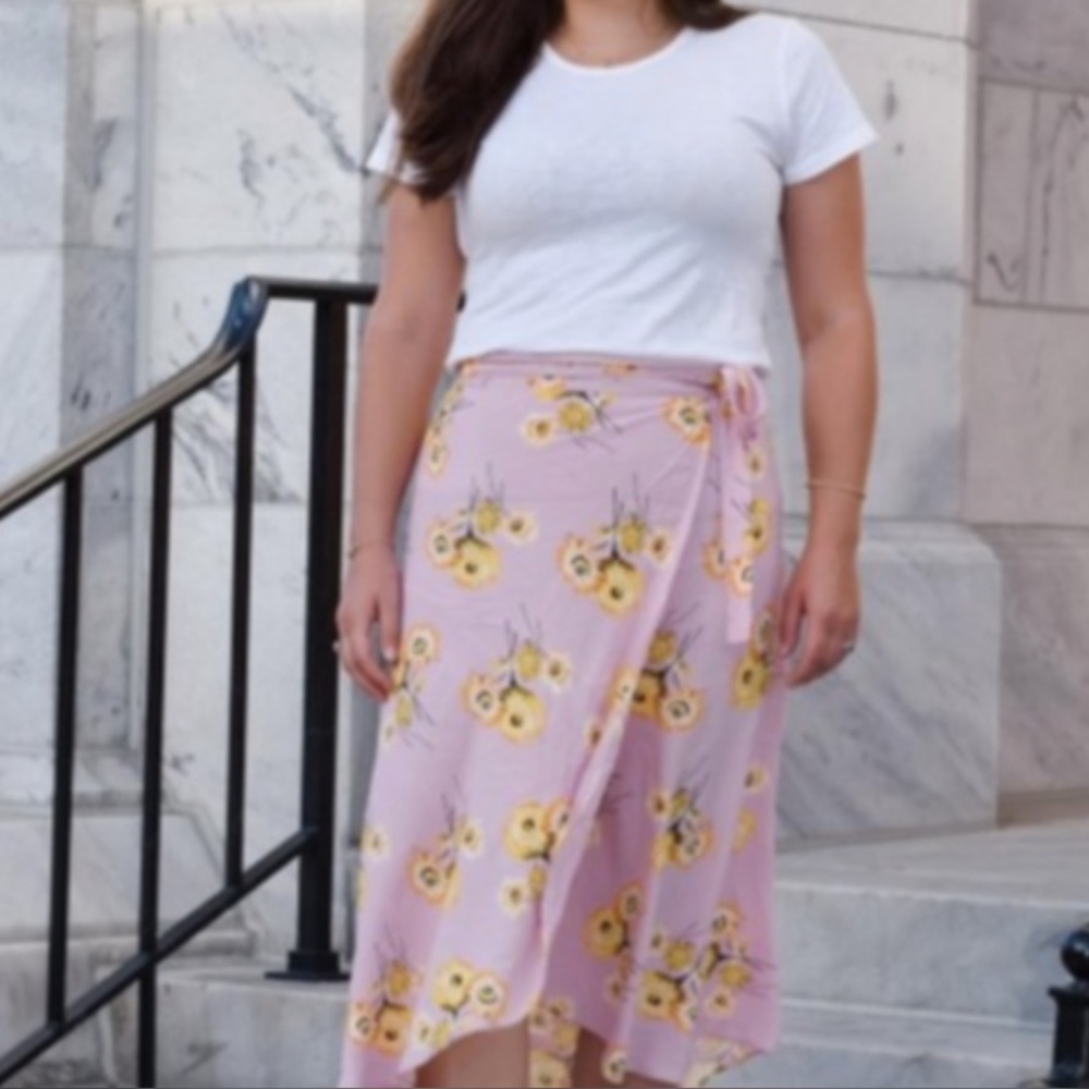 Madewell Pink Midi Skirt with Yellow Floral Print - Picture 3 of 9